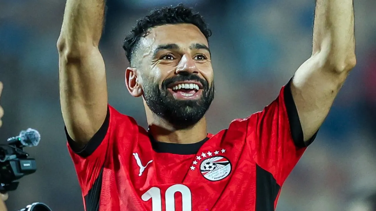 كشف سلوت.. سبب حزن محمد صلاح وموعد عودته لمنتخب مصر في كأس أفريقيا
